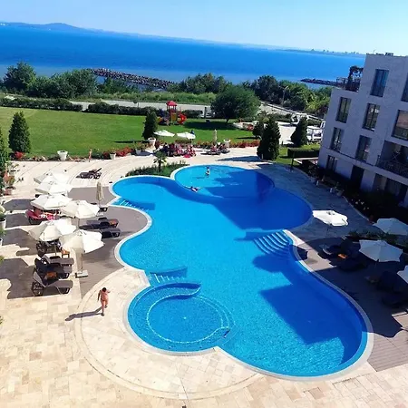 Даймънт Бийч Apartment Burgas
